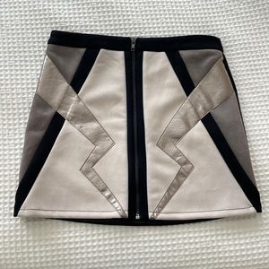 ⚡️WILD HONEY LIGHTNING BOLT SKIRT⚡️